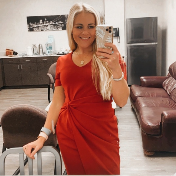 Tahari Asymmetrical Knot Red Sheath Dress - Picture 9 of 10